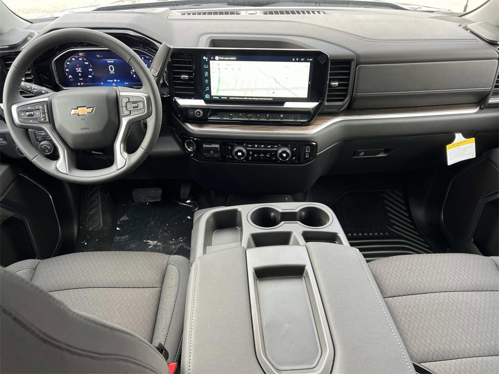 2026 Chevrolet Silverado 1500 LT photo 3