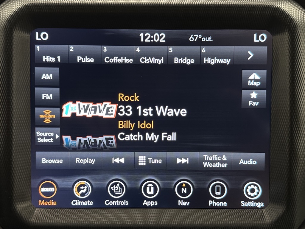 2022 Jeep Wrangler Unlimited Sahara High Altitude 4xe photo 31