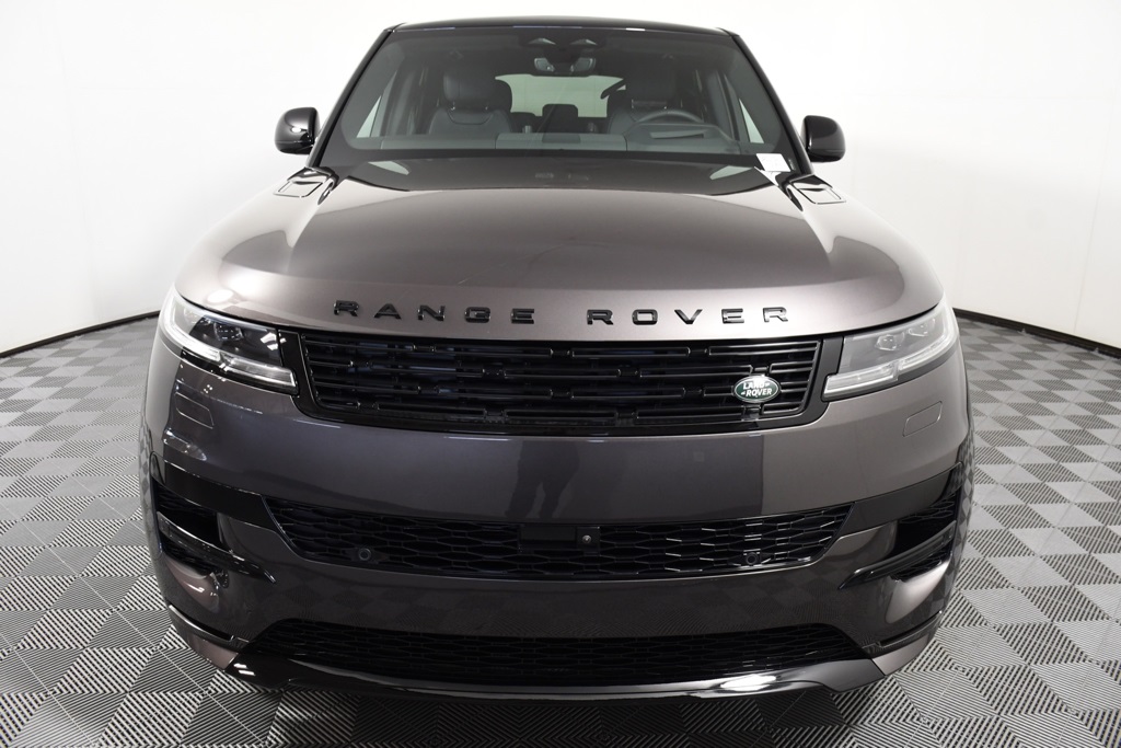 2025 Land Rover Range Rover Sport SE photo 10