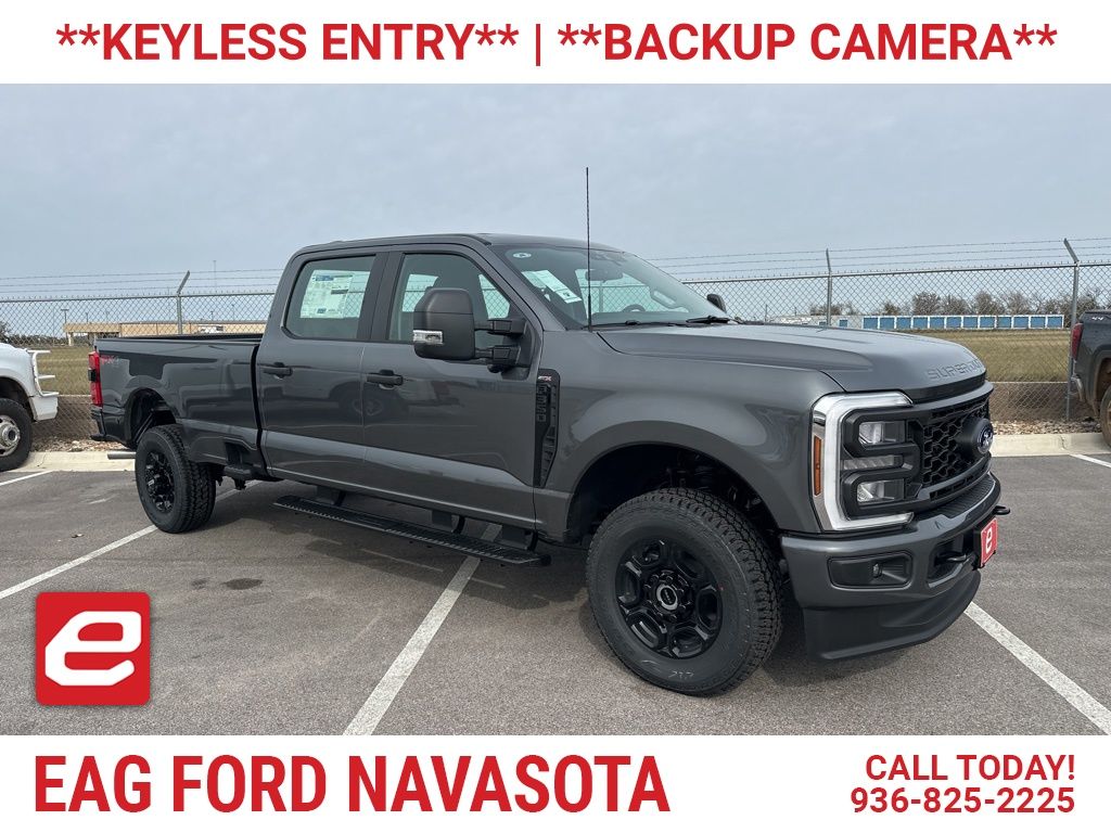 2026 Ford F-350 Super Duty XL's photo