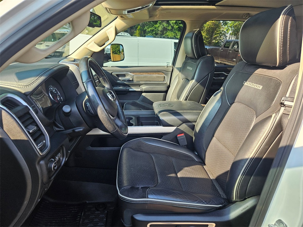 2019 Ram 1500 Laramie photo 12