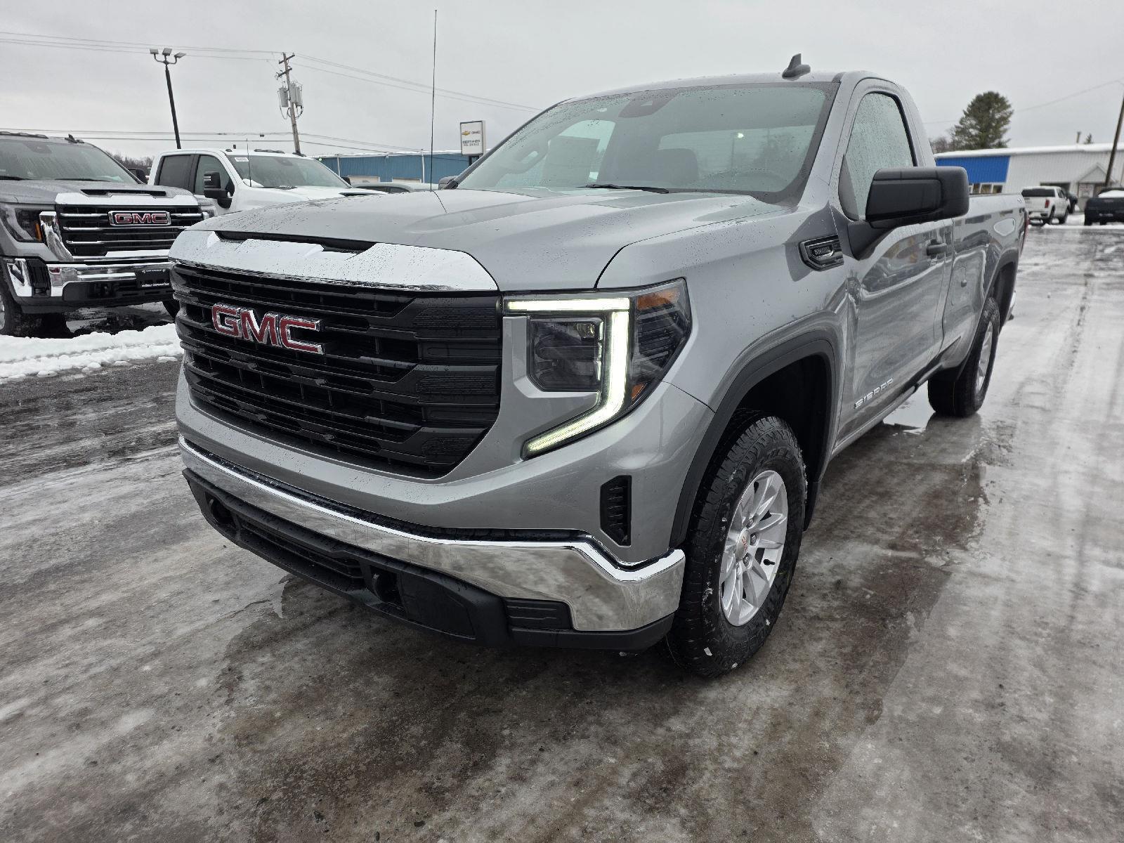 2026 GMC Sierra 1500 Pro's photo