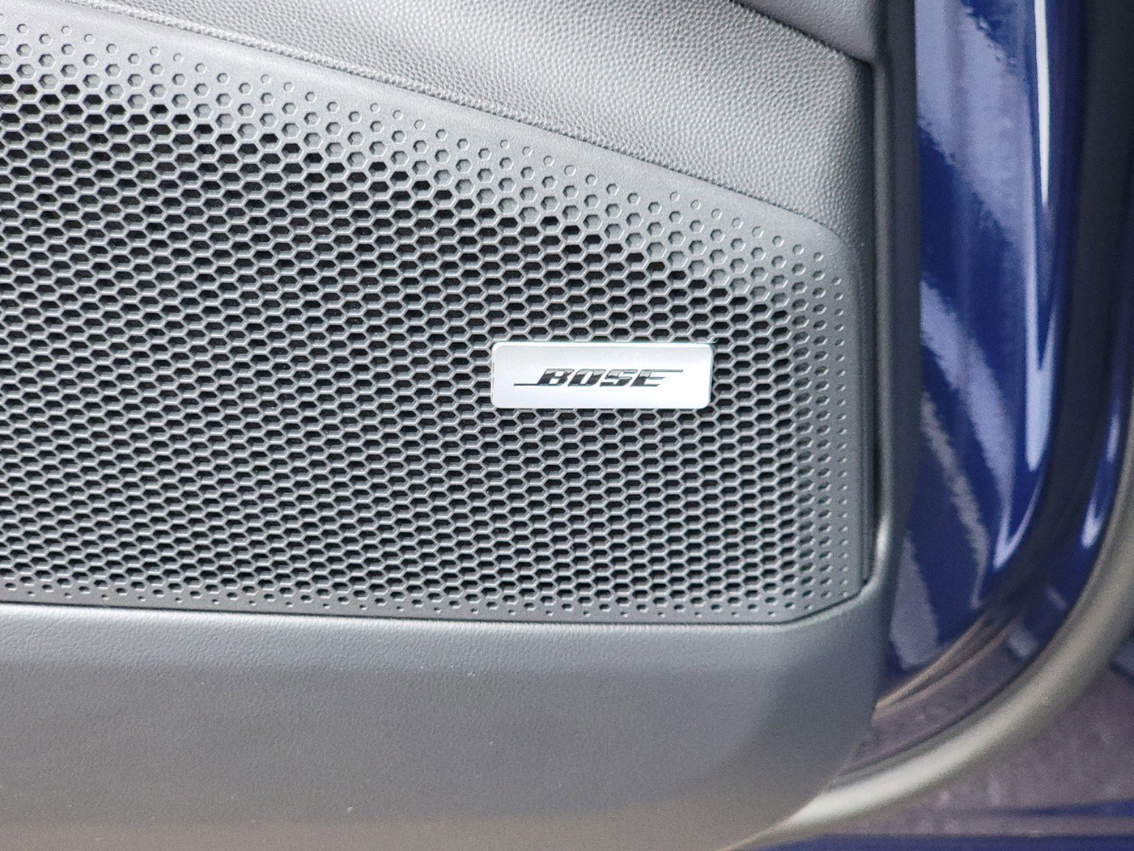 2024 Porsche Macan Electric 4 photo 14