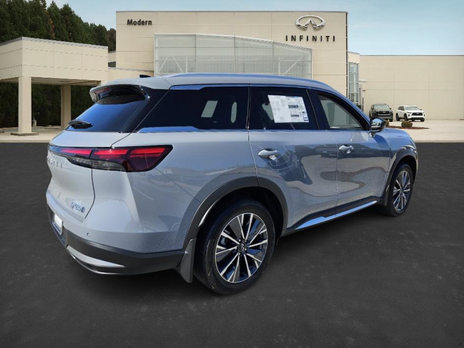 2026 Infiniti QX60 Luxe photo 4