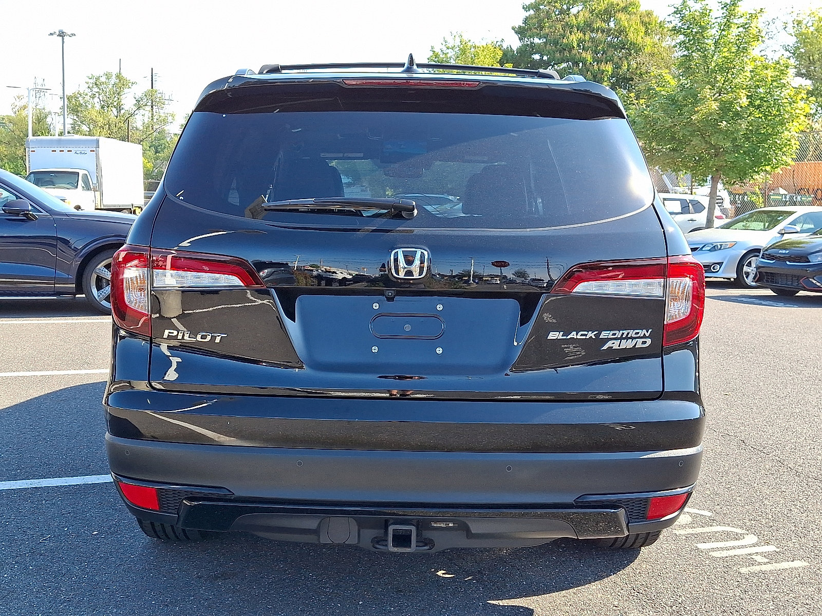 2022 Honda Pilot Black Edition photo 4