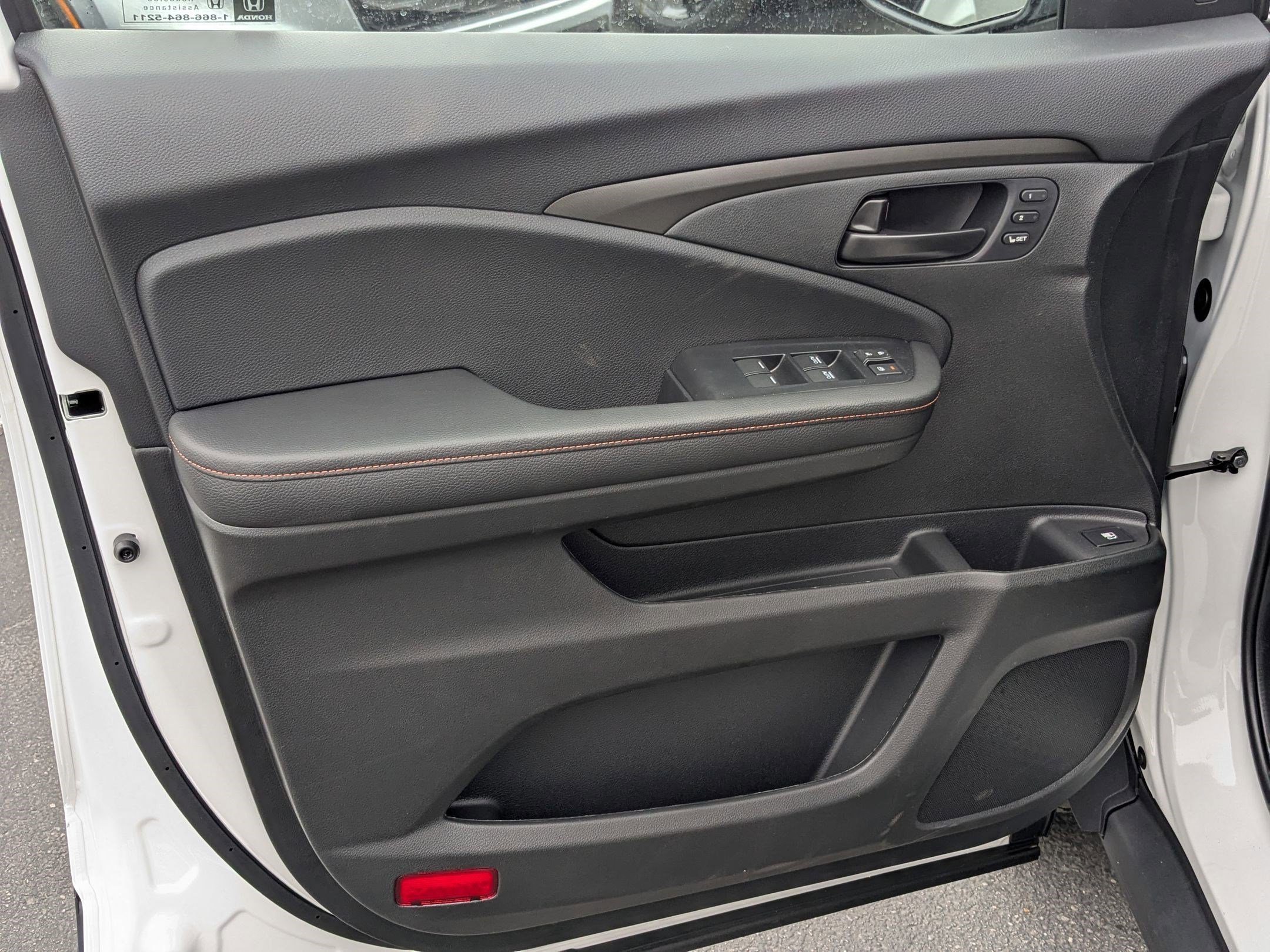 2025 Honda Ridgeline TrailSport photo 10