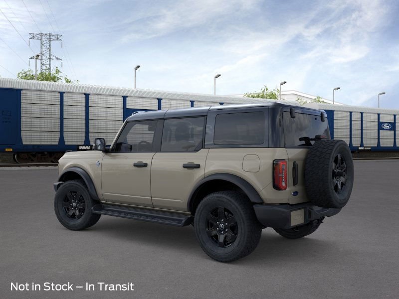2025 Ford Bronco Outer Banks photo 4