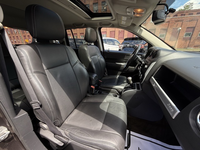 2016 Jeep Compass High Altitude photo 9