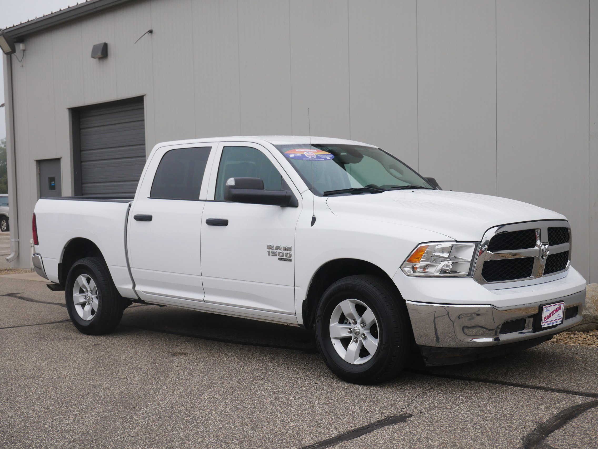 2023 Ram 1500 Classic SLT photo 7
