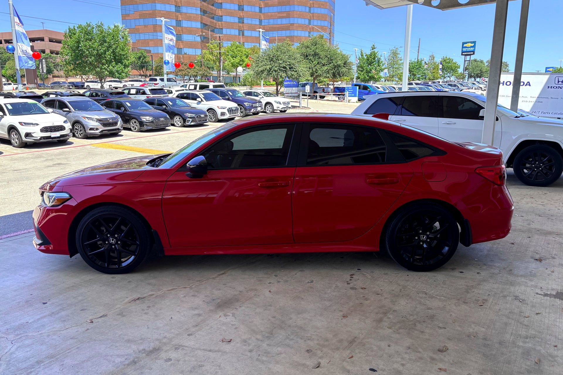 2024 Honda Civic Sport photo 4