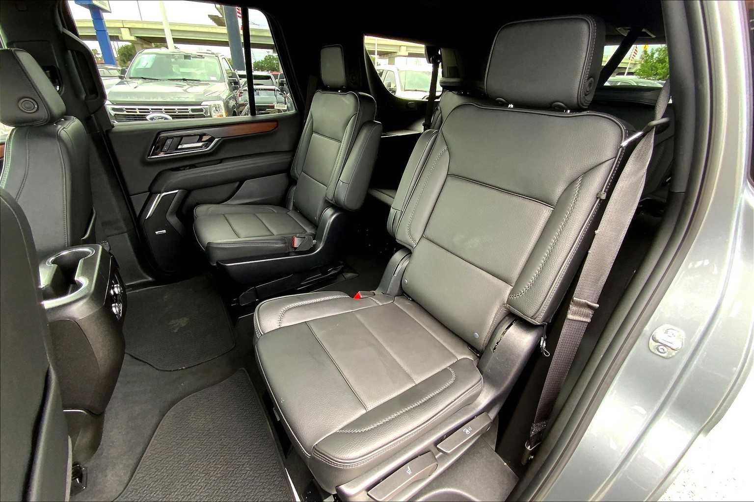 2025 Gmc Yukon Denali photo 37
