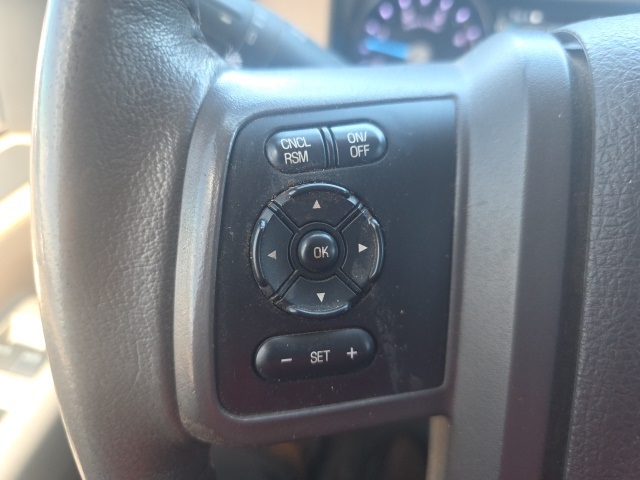 2014 Ford F-350 Lariat photo 13