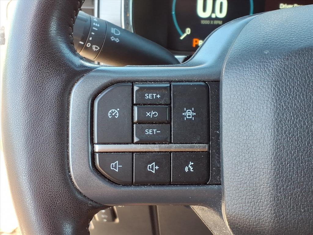 2023 Ford F-150 Lariat photo 13