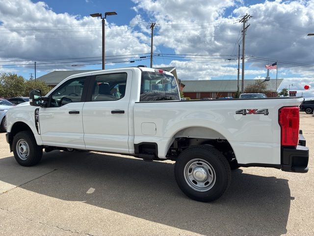2026 Ford F-250 photo 8
