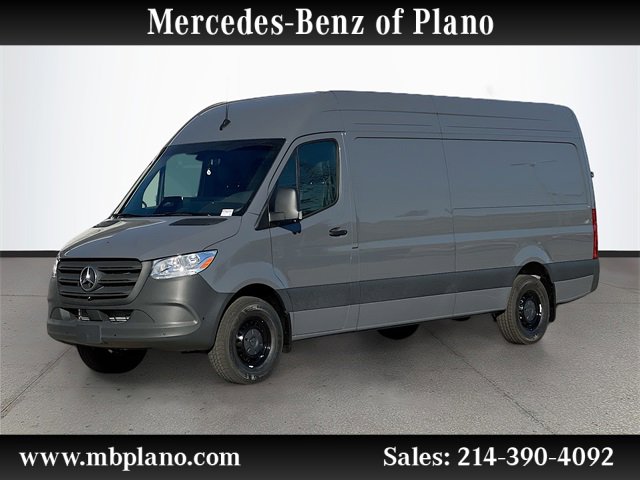 2026 Mercedes-Benz Sprinter Cargo Van Base's photo