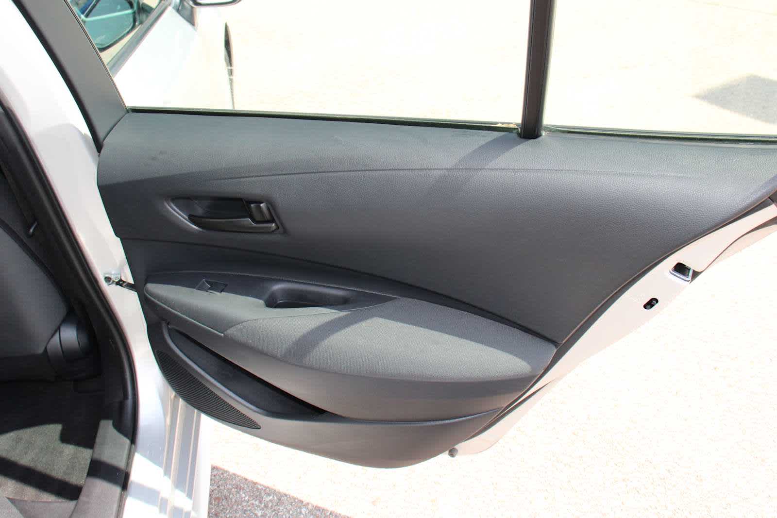 2024 Toyota Corolla LE photo 35