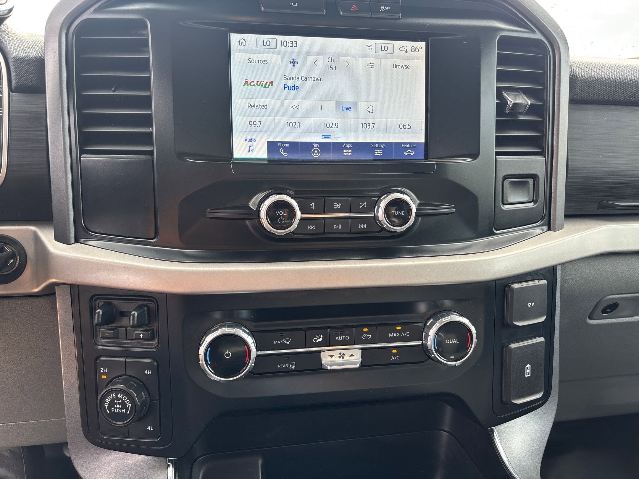 2023 Ford F-150 XLT photo 26