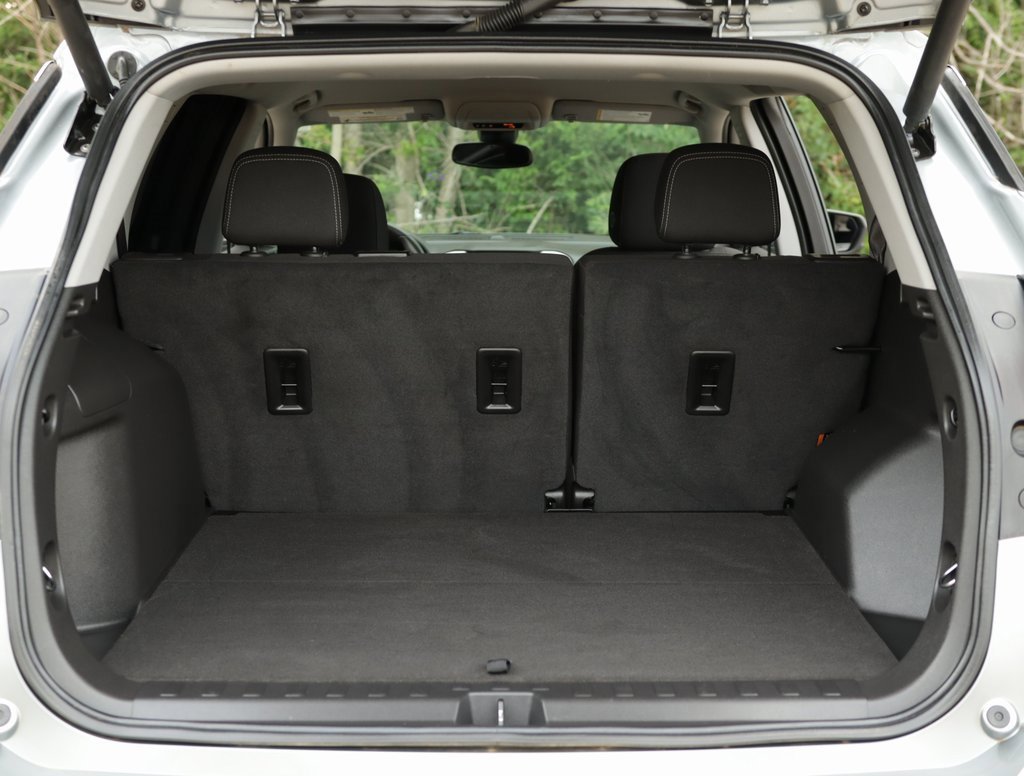 2023 Gmc Terrain SLE photo 23