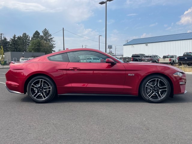 2021 Ford Mustang GT photo 8