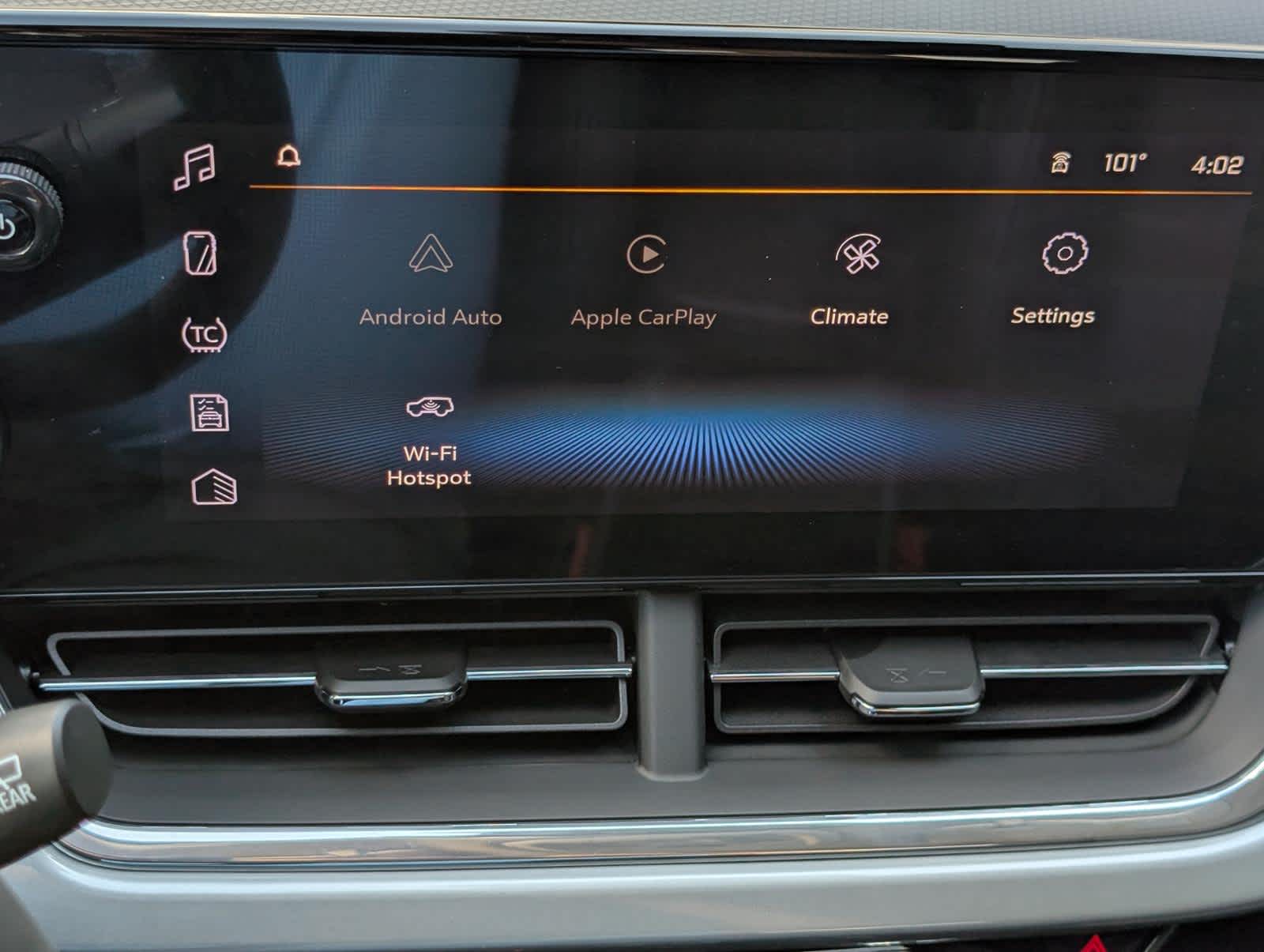 2025 Chevrolet Trax LT photo 19