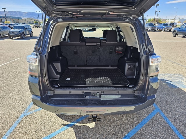 2024 Toyota 4Runner SR5 photo 4