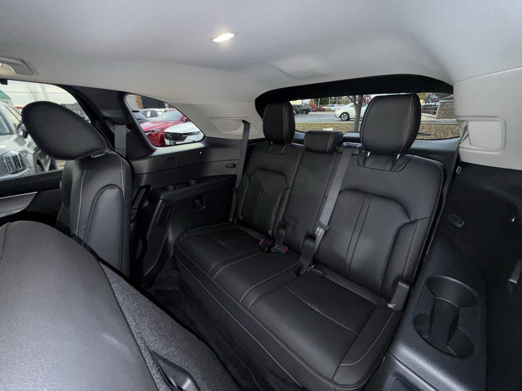 2024 Mazda CX-90 Plug-in Hybrid Premium photo 4