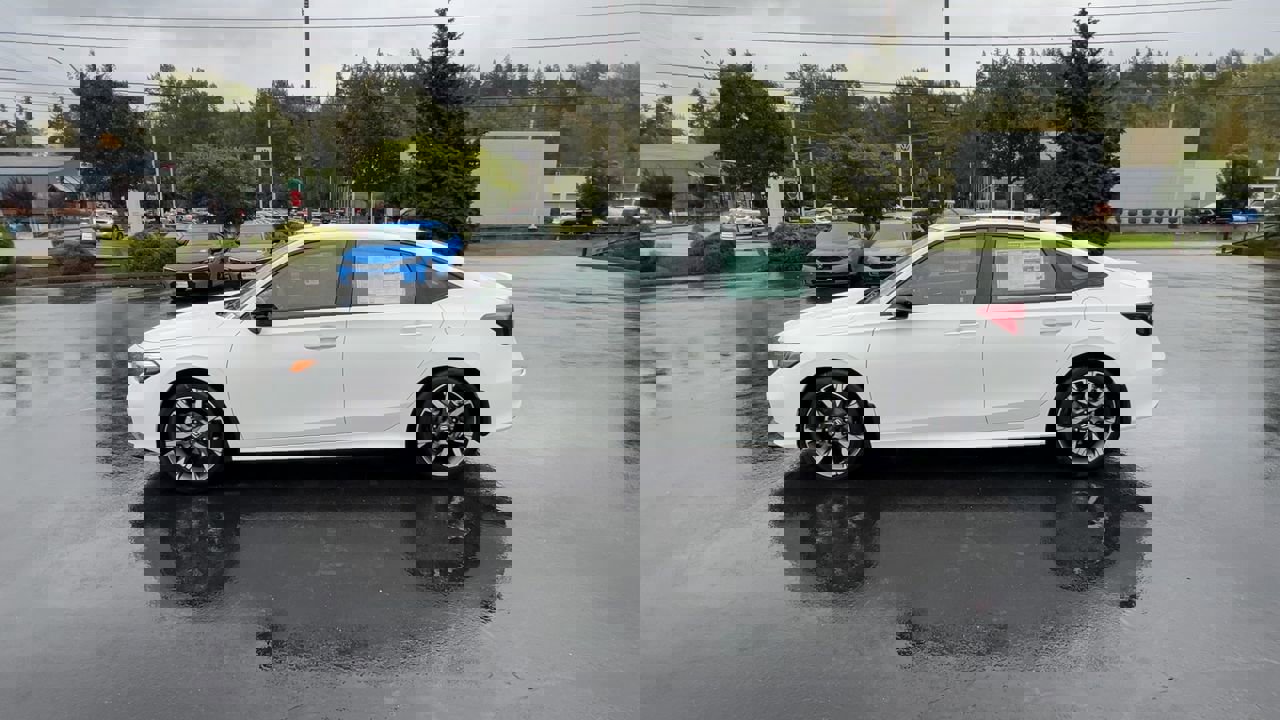 2026 Honda Civic Hybrid Sport Touring photo 5
