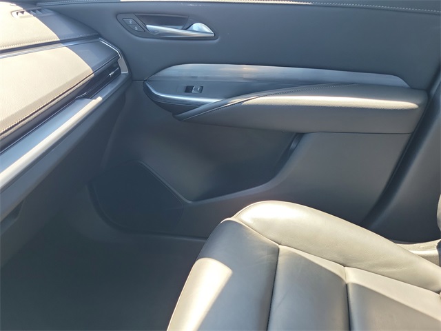 2024 Cadillac XT4 Premium Luxury photo 27