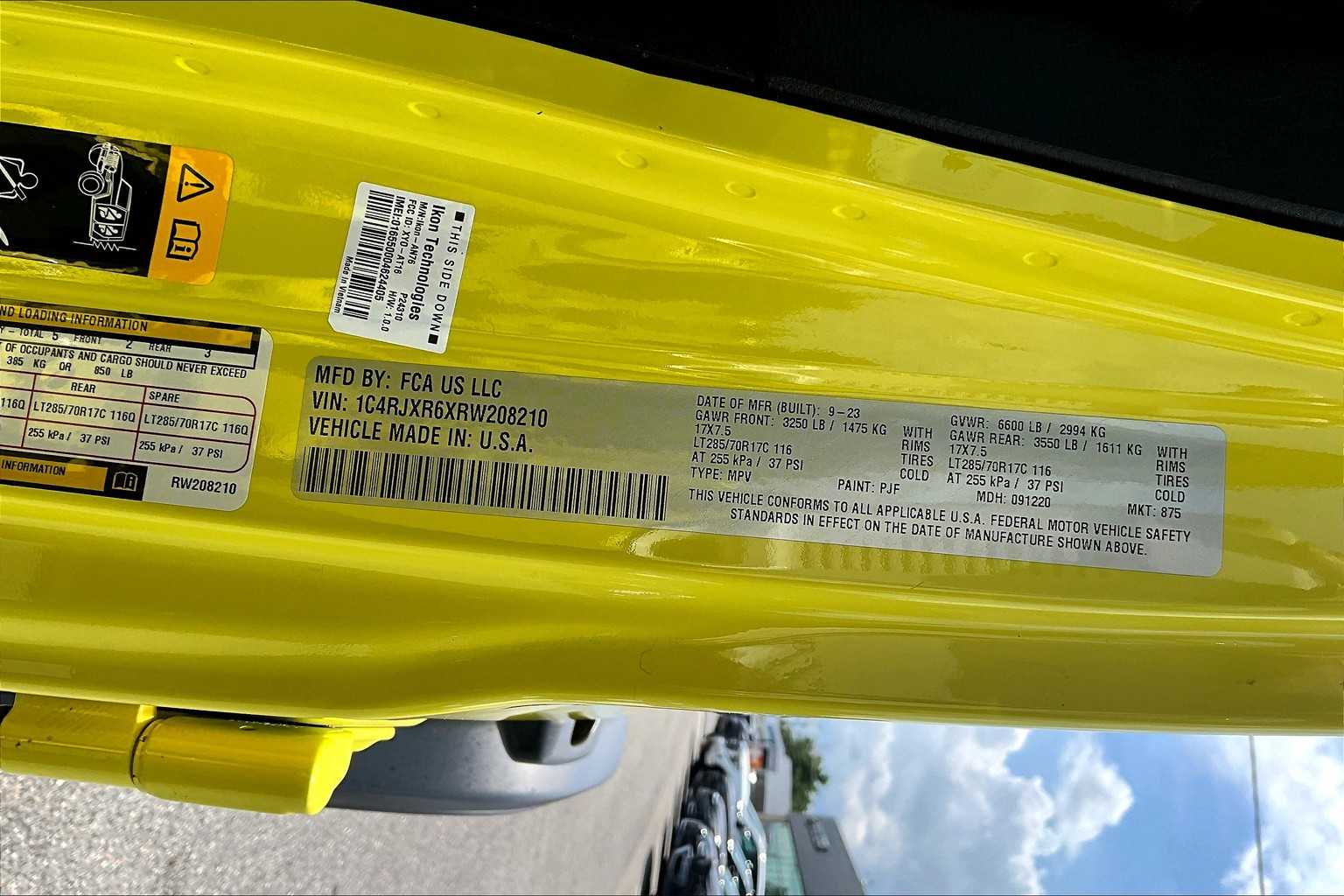 2024 Jeep Wrangler 4xe Rubicon photo 34