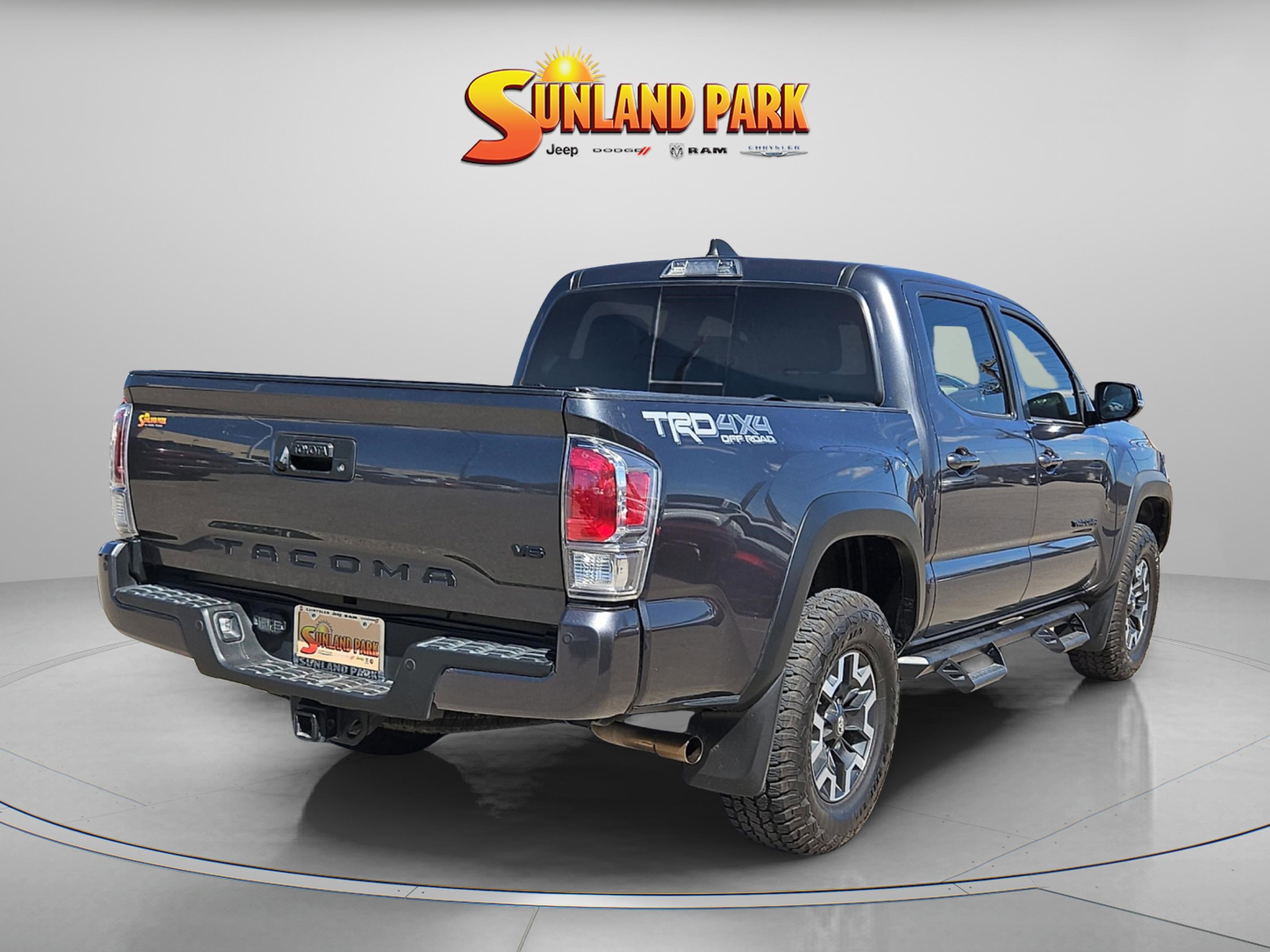 2021 Toyota Tacoma TRD Off-Road photo 4
