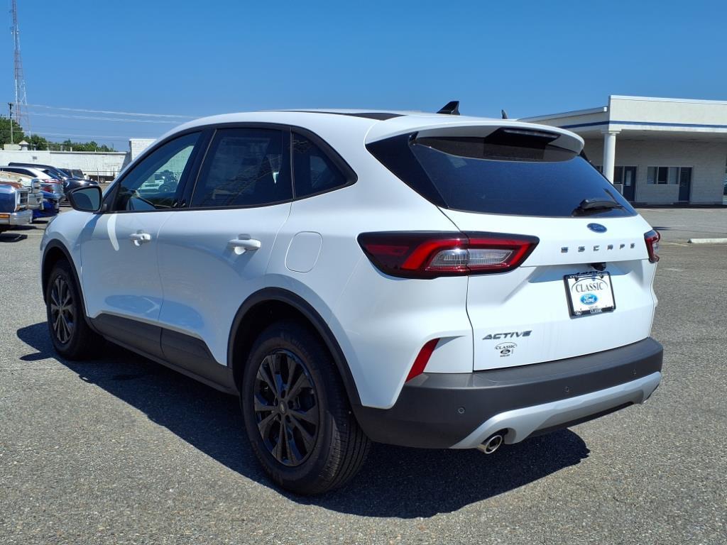 2025 Ford Escape Active photo 16