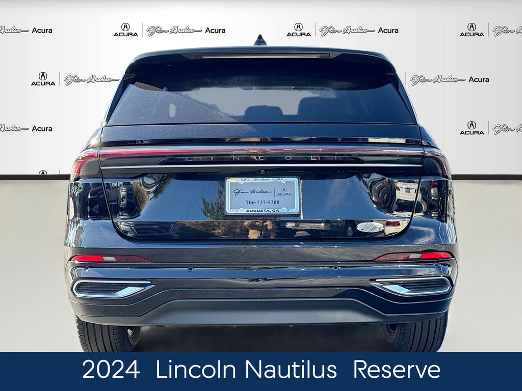 2024 Lincoln Nautilus Reserve photo 4