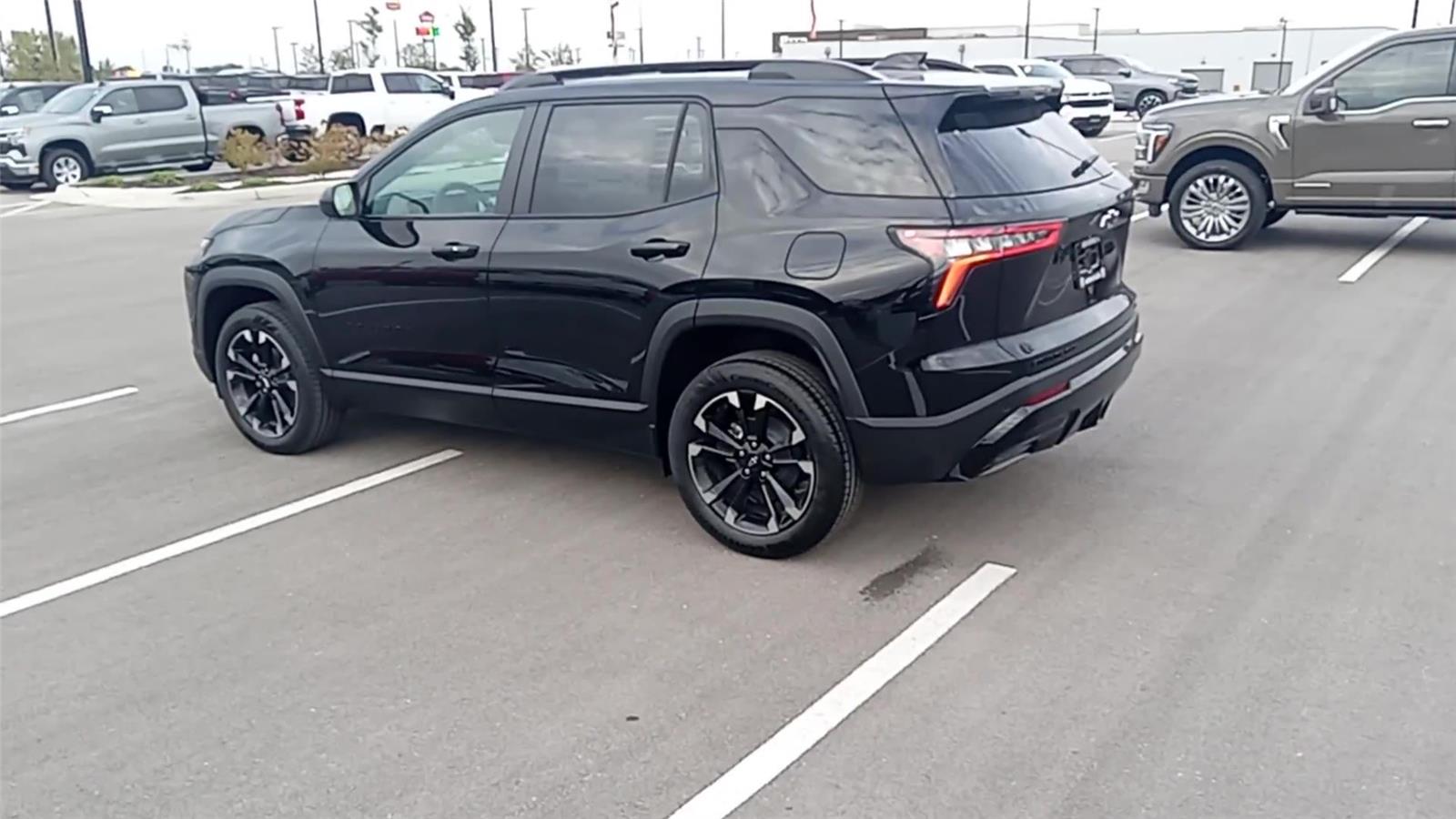 2026 Chevrolet Equinox RS photo 4