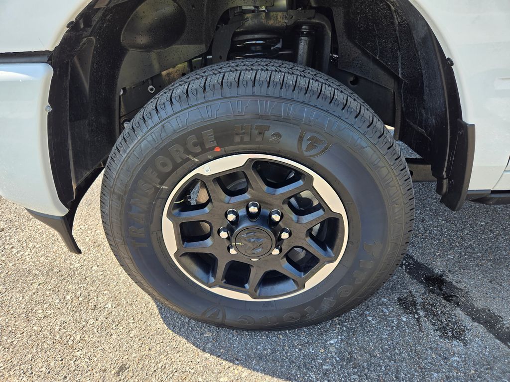 2025 Ram 2500 Laramie photo 28