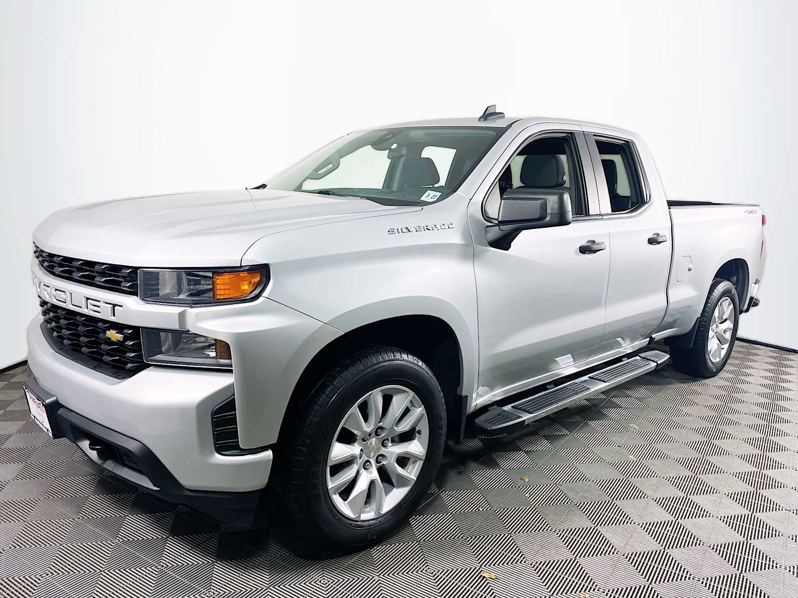 2022 Chevrolet Silverado 1500 Limited Custom's photo