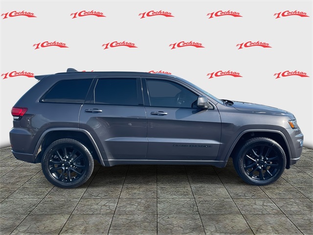 Used 2018 Jeep Grand Cherokee Altitude with VIN 1C4RJFAG0JC267027 for sale in Irwin, PA