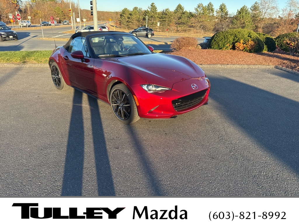 2025 Mazda MX-5 Miata Grand Touring's photo