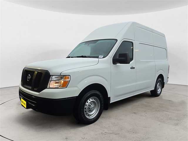 2021 Nissan NV Cargo S's photo