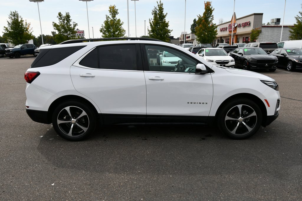 2022 Chevrolet Equinox LT photo 8