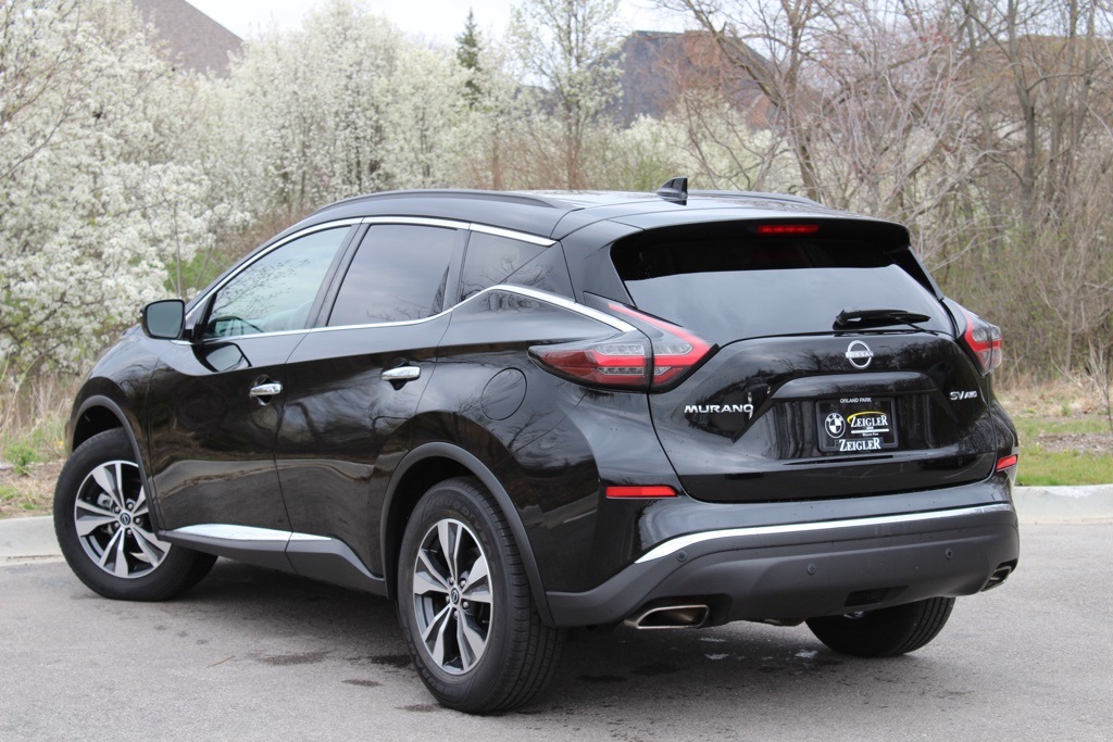 2023 Nissan Murano SV photo 3
