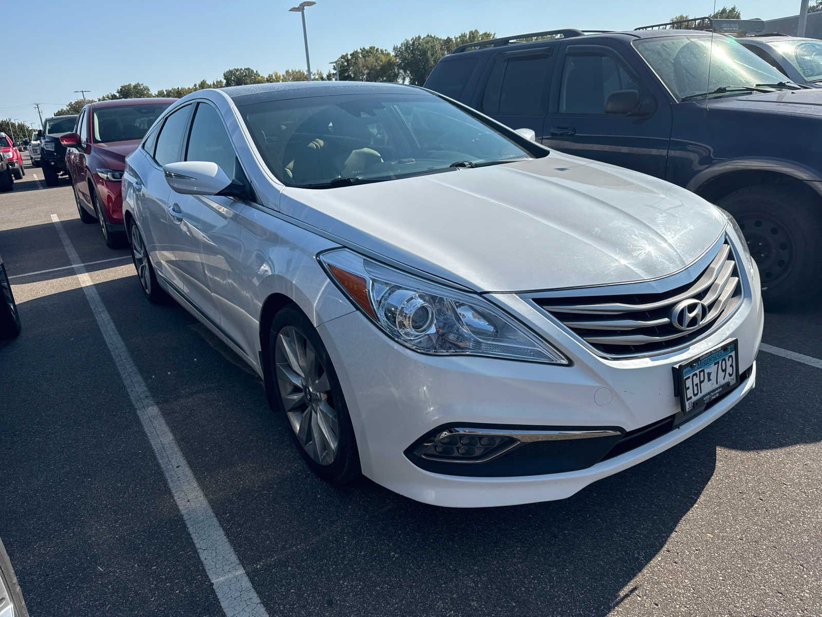 PreOwned 2017 Hyundai Azera Limited 4dr Car in Brooklyn Park L17112A