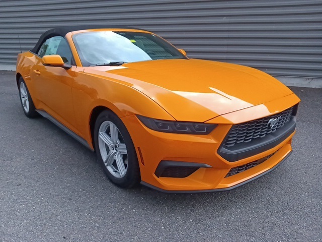 2026 Ford Mustang EcoBoost Premium's photo