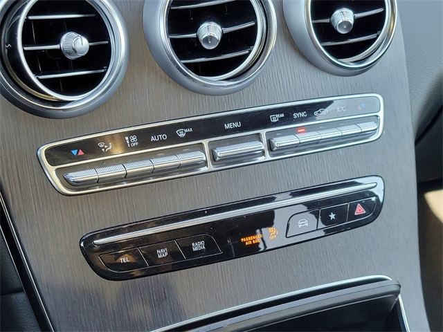 2022 Mercedes Benz GLC 300 4MATIC photo 22