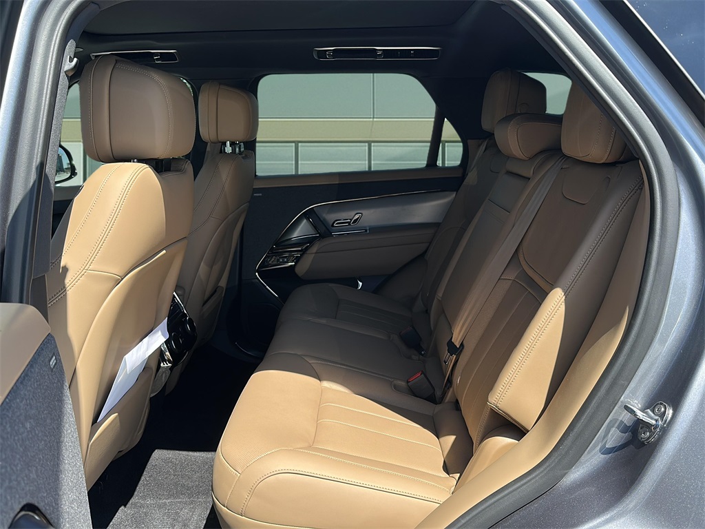 2024 Land Rover Range Rover Sport SE photo 27