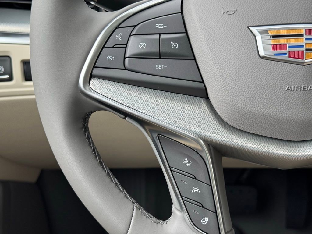2025 Cadillac XT5 Premium Luxury photo 8