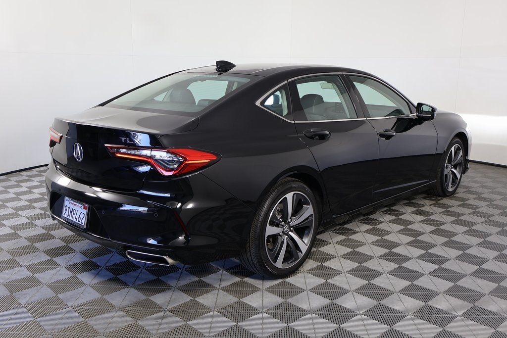 2025 Acura TLX Technology photo 4
