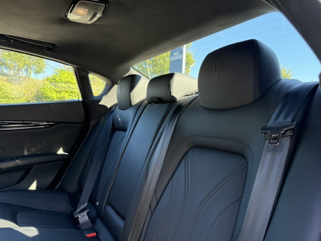 2022 Maserati Quattroporte Modena Q4 photo 15