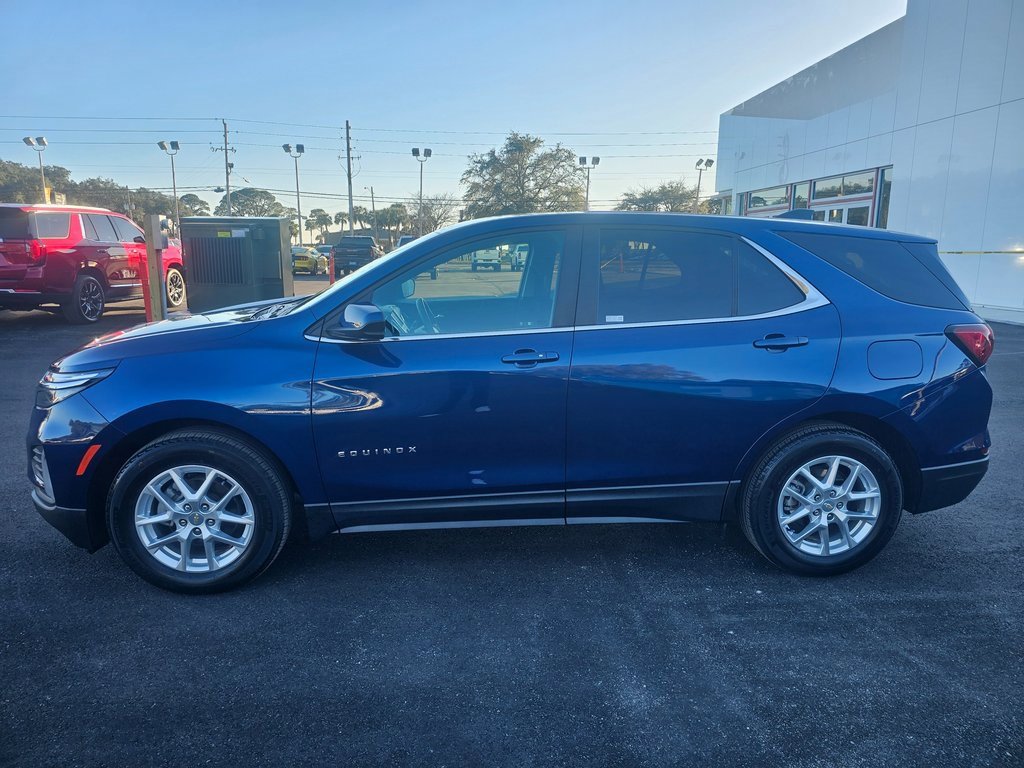 2022 Chevrolet Equinox LT's photo