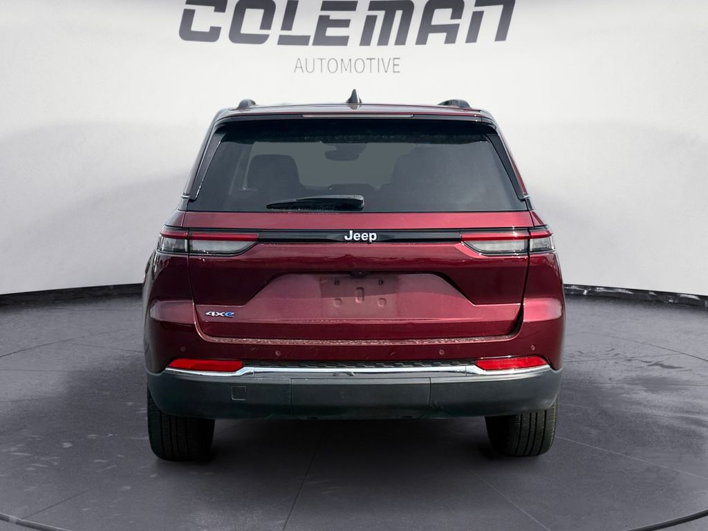 2024 Jeep Cherokee Limited 4xe photo 4
