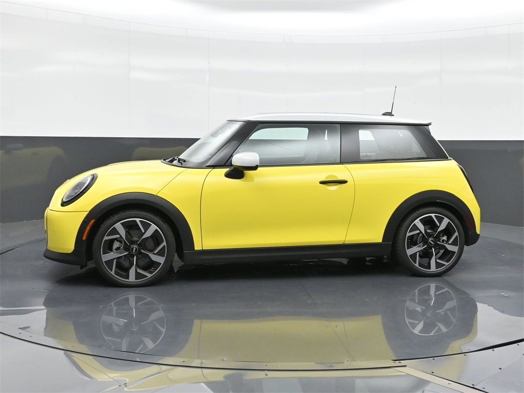 2025 Mini Cooper 2 Door Hardtop S photo 3